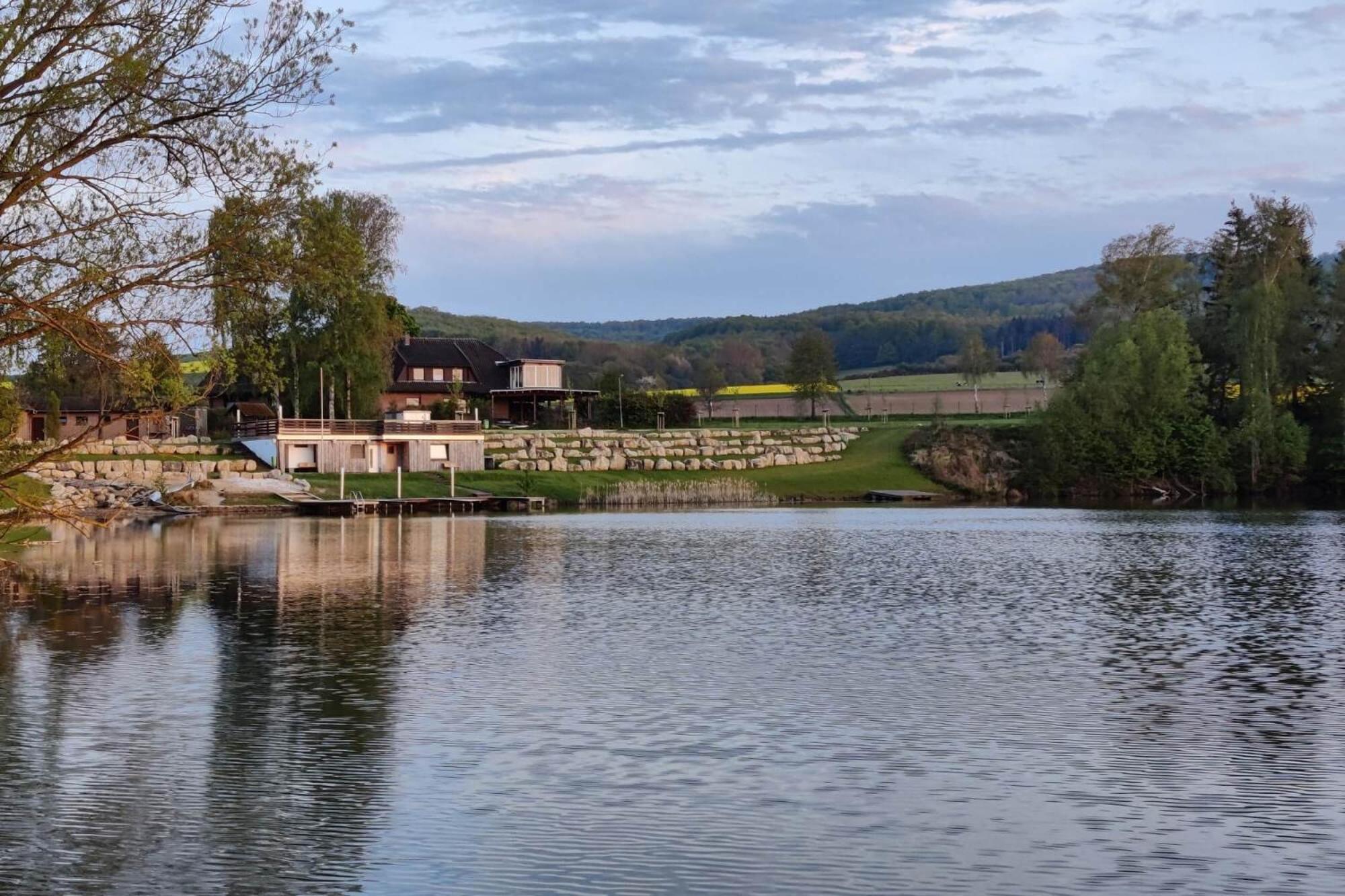 Salzhemmendorf Tiny House Ithblick Direkt Am See מראה חיצוני תמונה